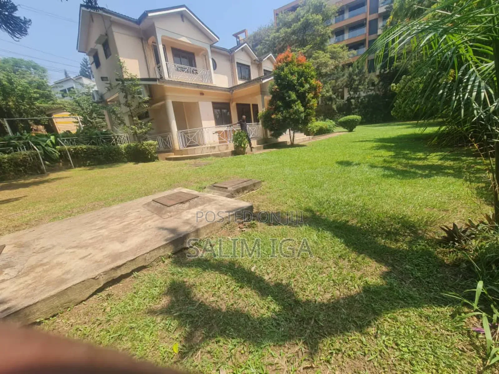 4bdrm Duplex in Kololo Property, Central Division for rent