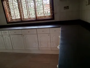 4bdrm Duplex in Kololo Property, Central Division for rent