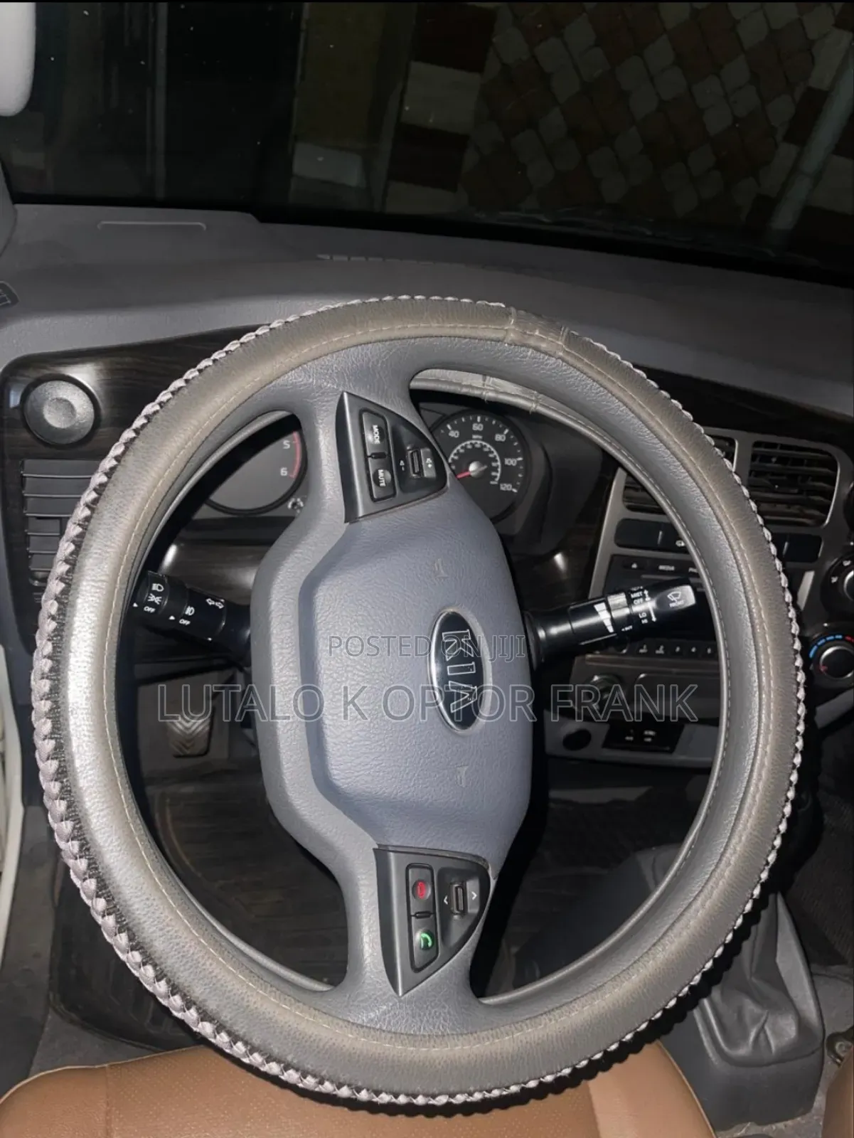 Vehicle Kia