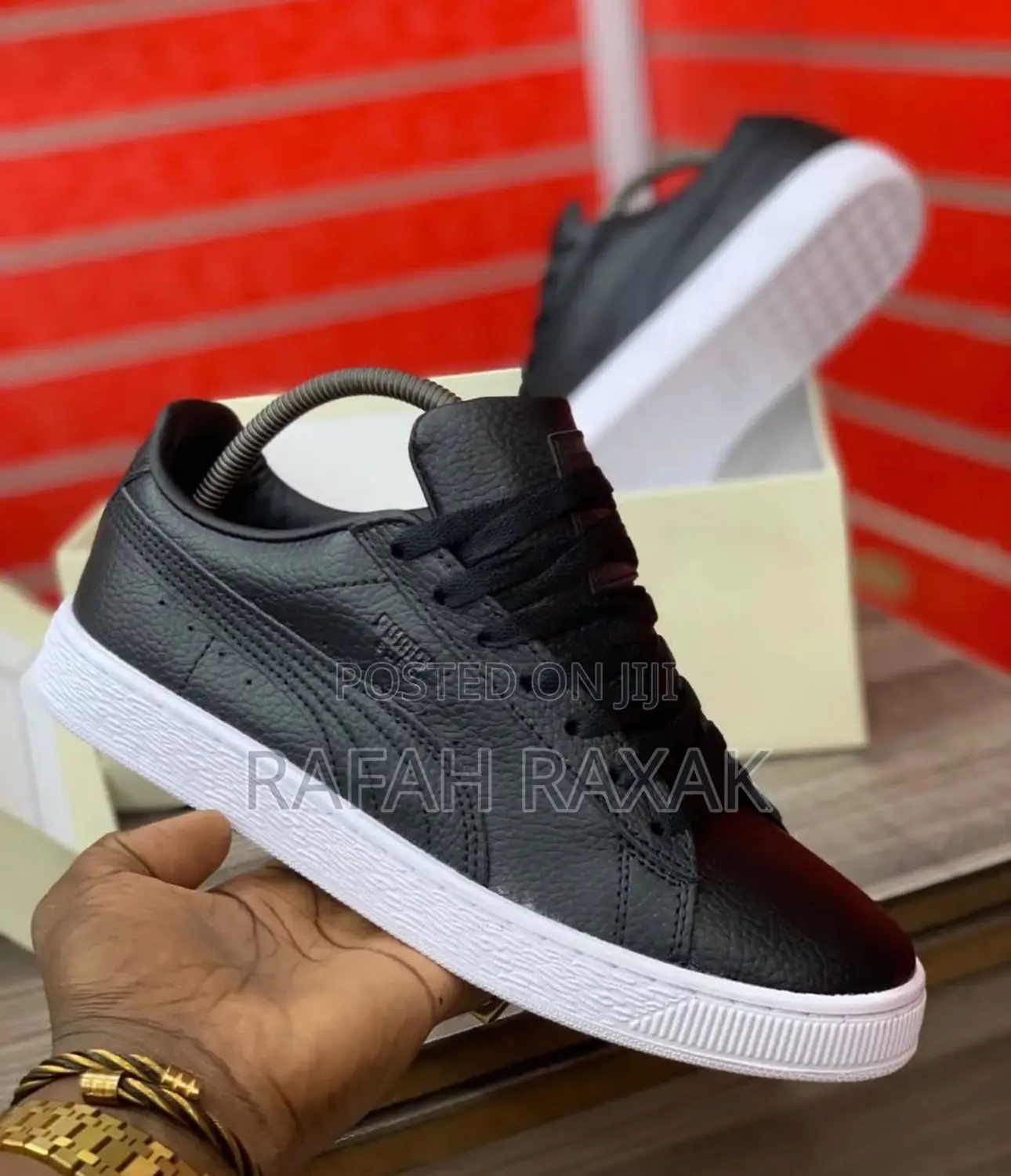 Original Black/White Puma Suede Classic Leather Sneakers