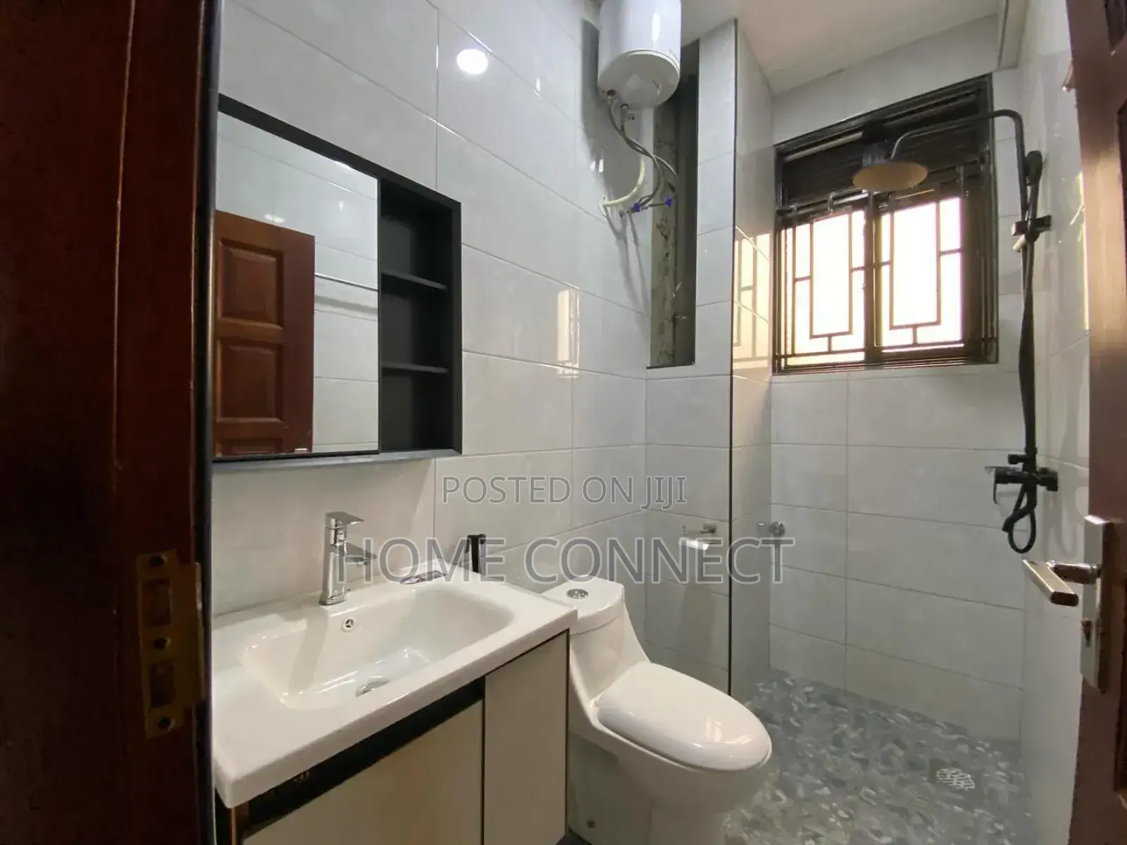 2bdrm Apartment in Kyebando, Central Division for rent