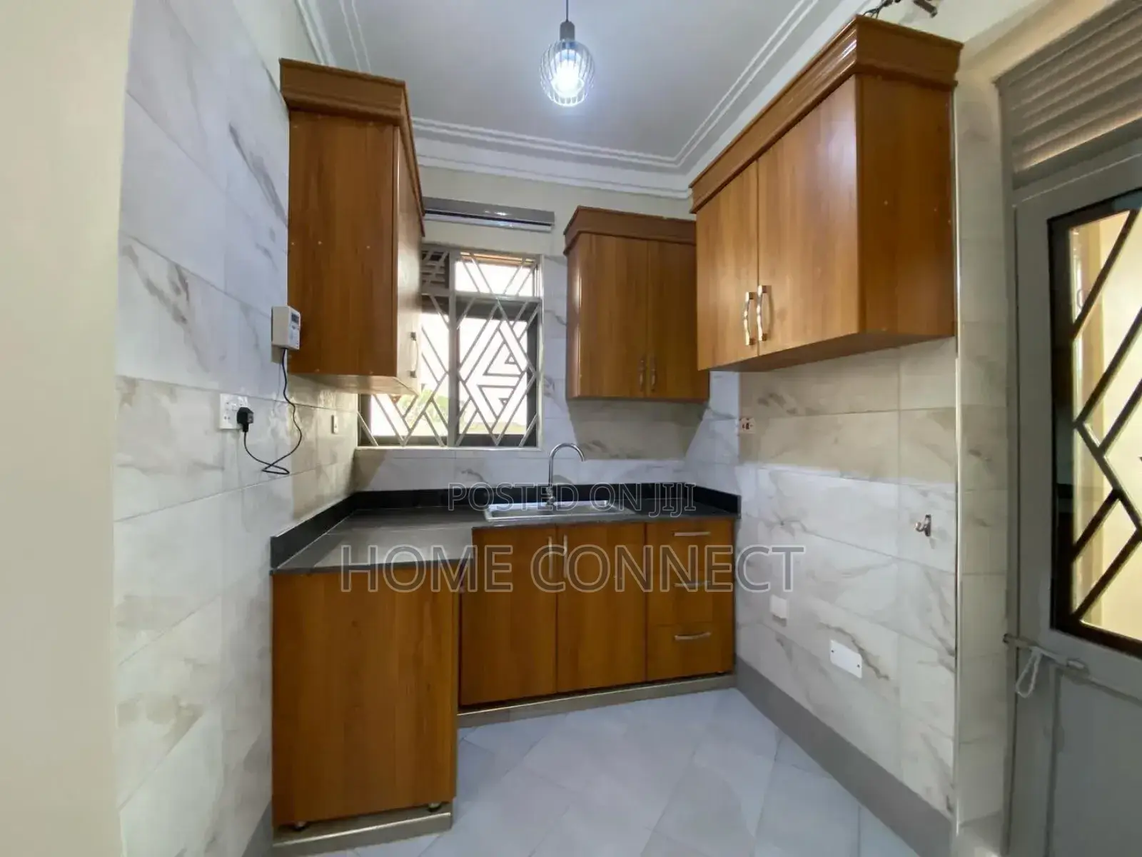 2bdrm Apartment in Mengo, Central Division for rent
