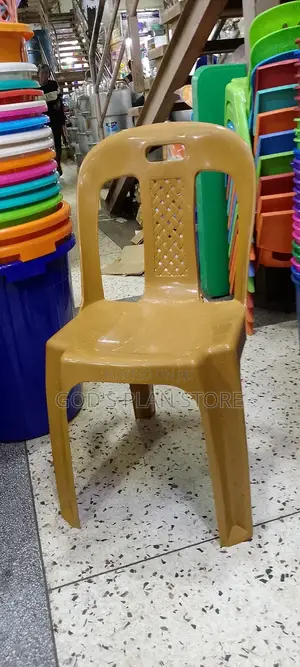 New Stock Plastic Chairs Plastic Chairs