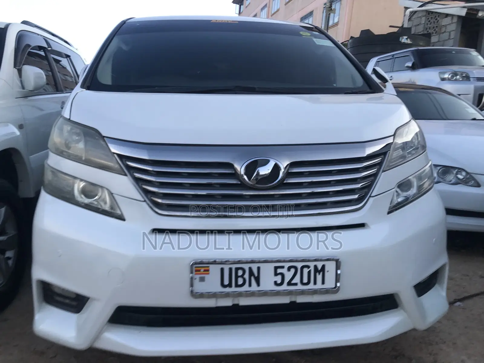 Toyota Vellfire 2016