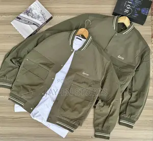 Nature Measure Army Green Jacket
