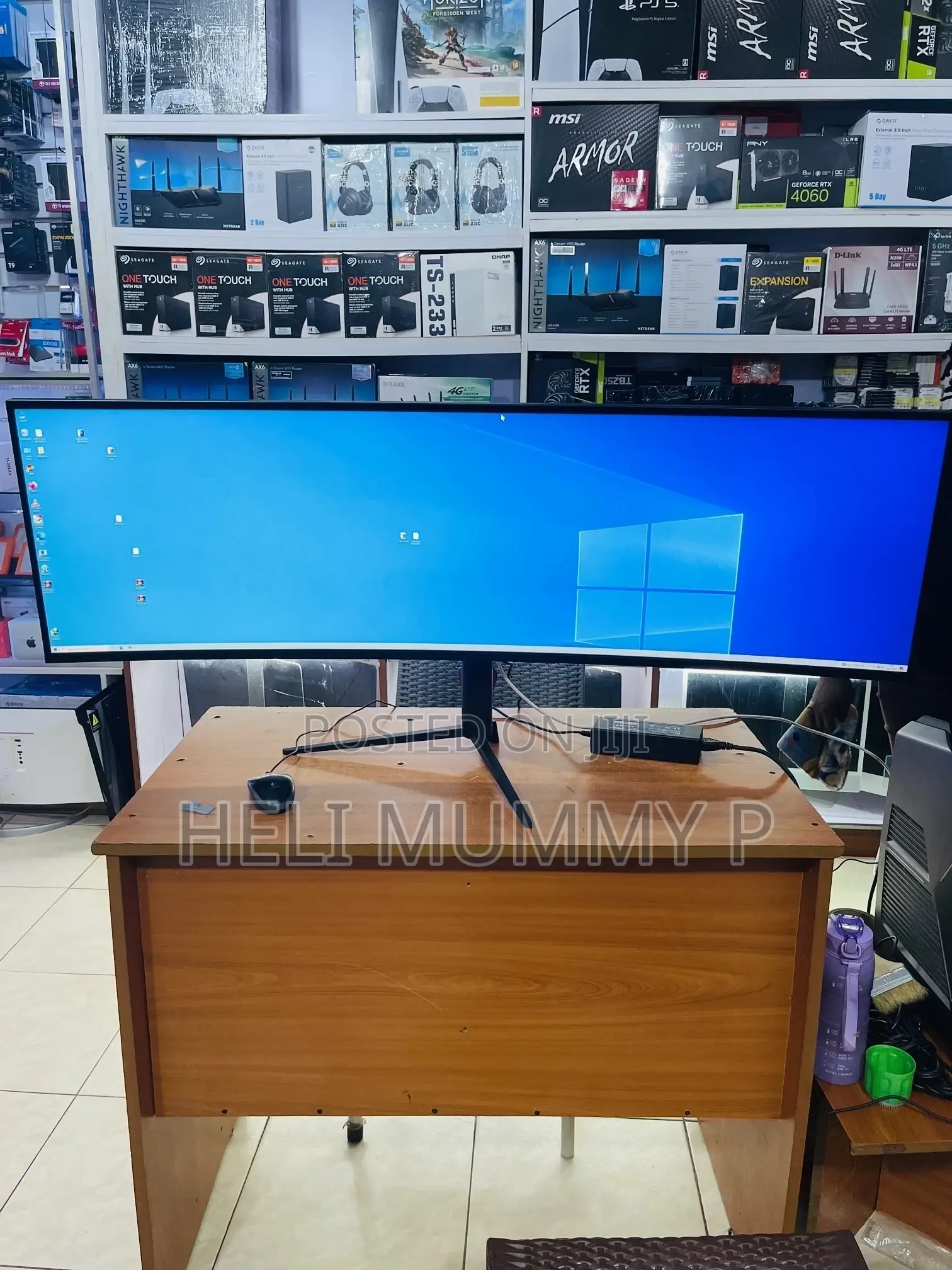 Curved Monitor 49 Inches