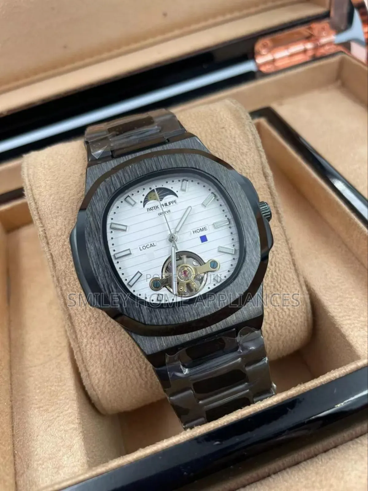 Men's Ceramic Black Wrist Patek Phillipe Analog Watch