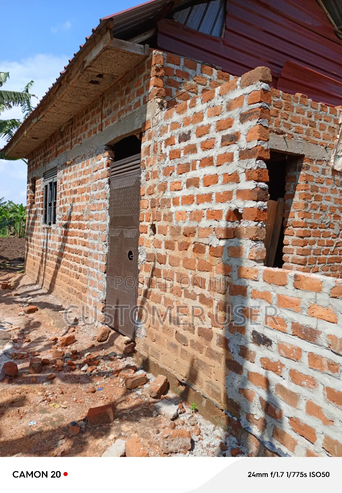 3bdrm Duplex in Mulaje, Kyampisi for sale