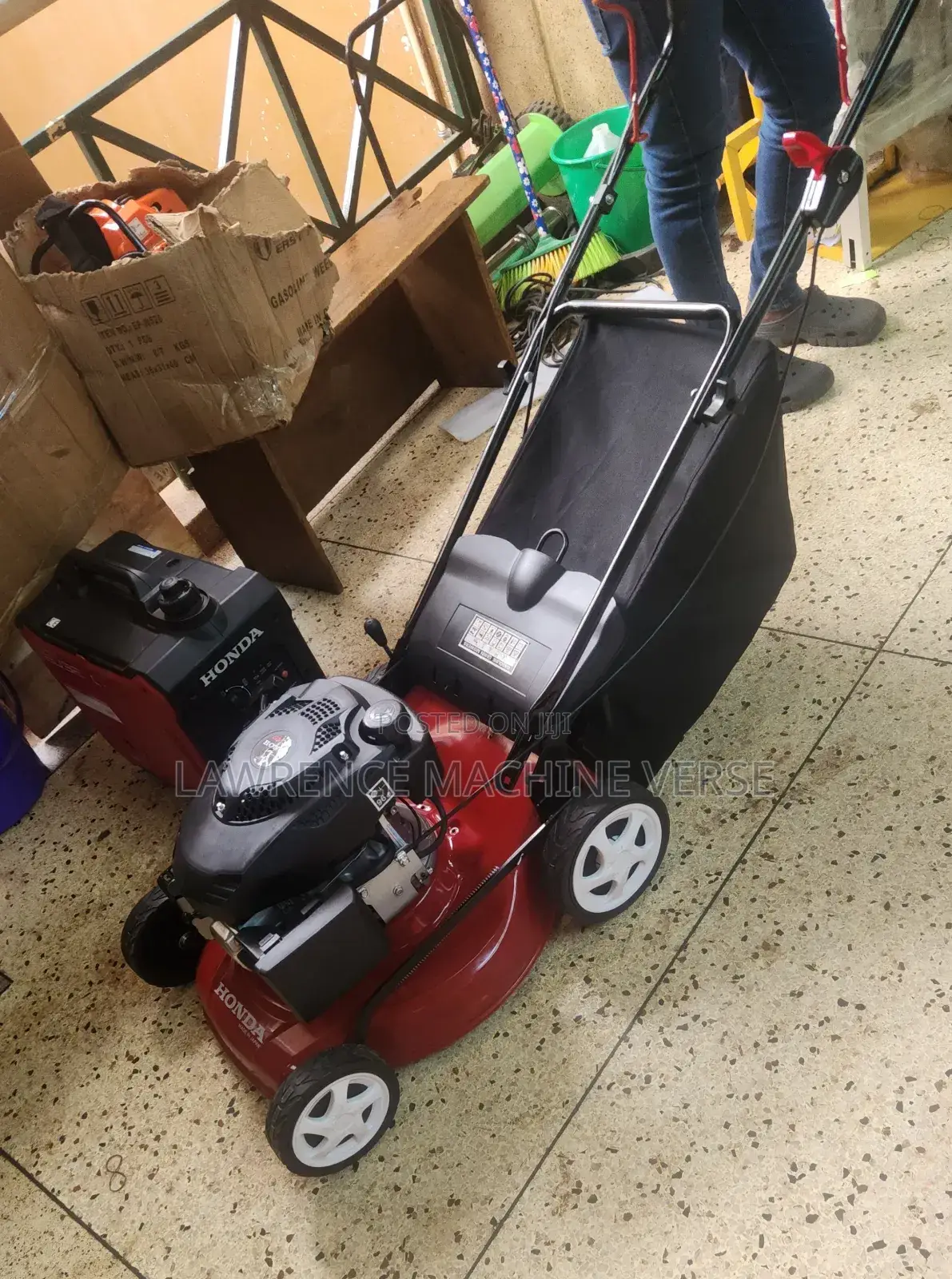 4 Stroke Gasoline Lawn Mower Honda