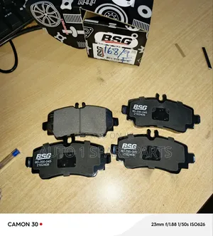 Front Brake Pads a Class W168 W169