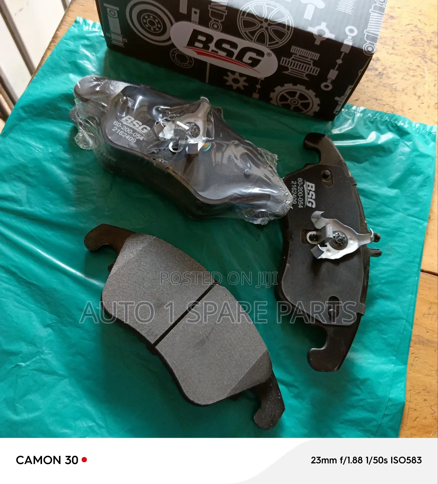 Front Brake Pads W204, W212 C Class, E Class