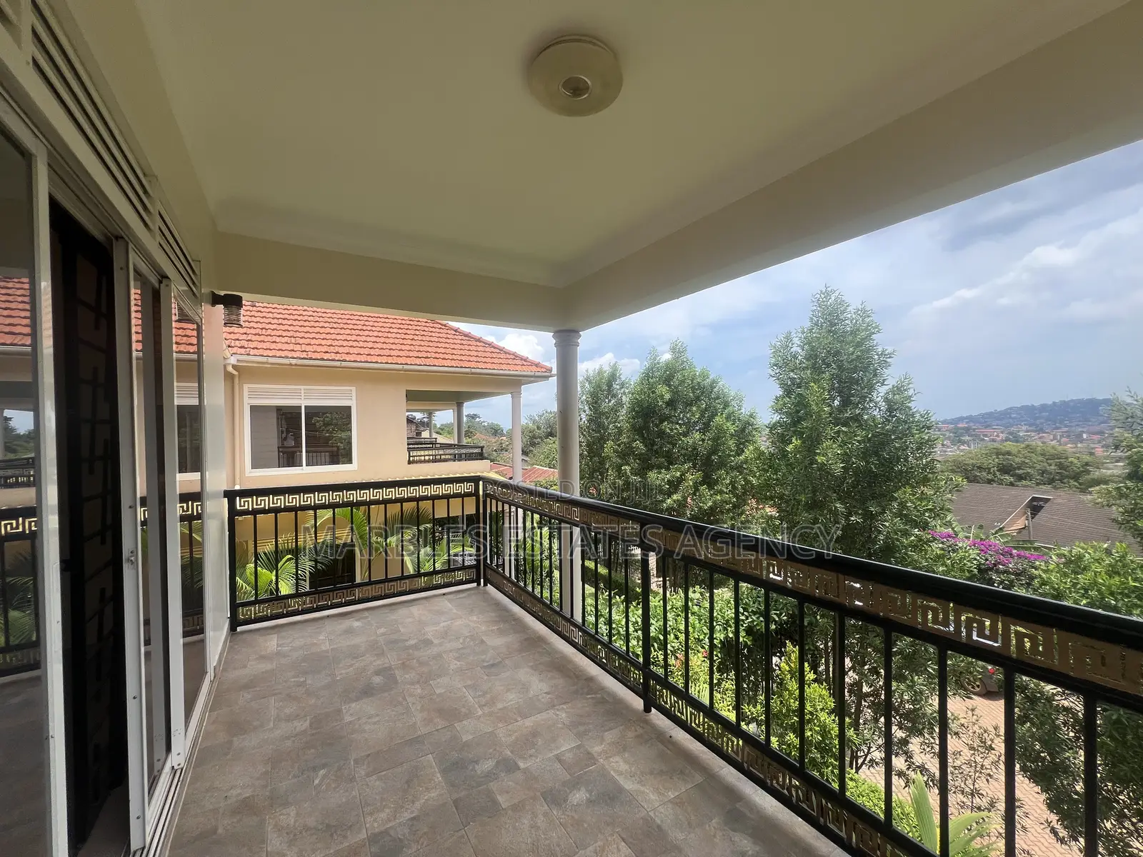 4bdrm House in Muyenga, Central Division for rent