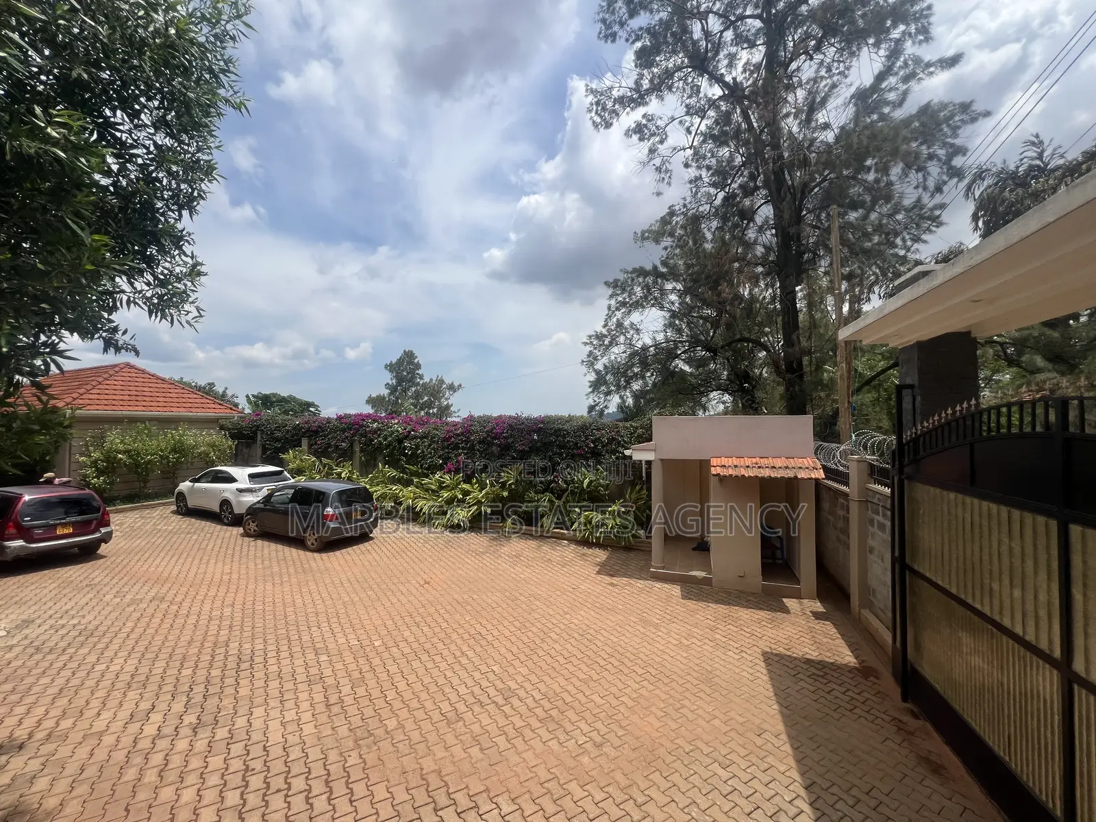 4bdrm House in Muyenga, Central Division for rent