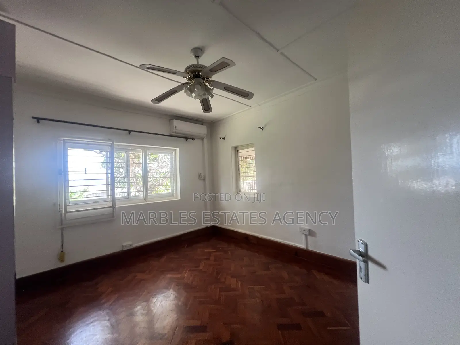 3bdrm Bungalow in Muyenga, Central Division for rent