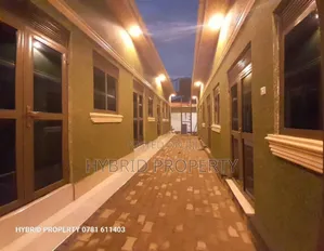 Photo - 8bdrm Apartment in Kasubi~Kawaala Along, Rubaga for sale