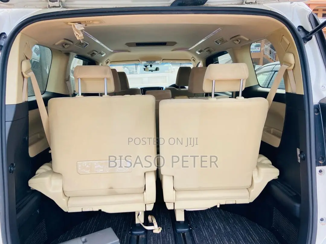 Toyota Alphard 2.5 Petrol AWD 2016 White