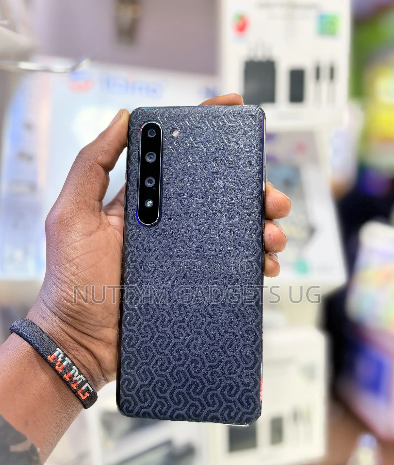 Sharp Aquos R5G 256 GB Black