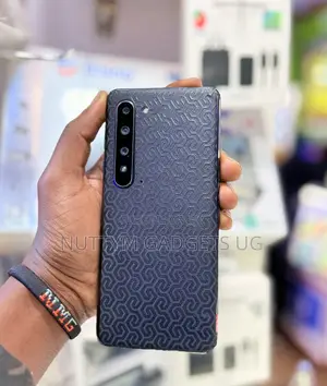 Sharp Aquos R5G 256 GB Black