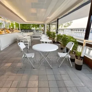 Folding Plastic Table and 4 Chairs for Hotel/Bar/Garden.