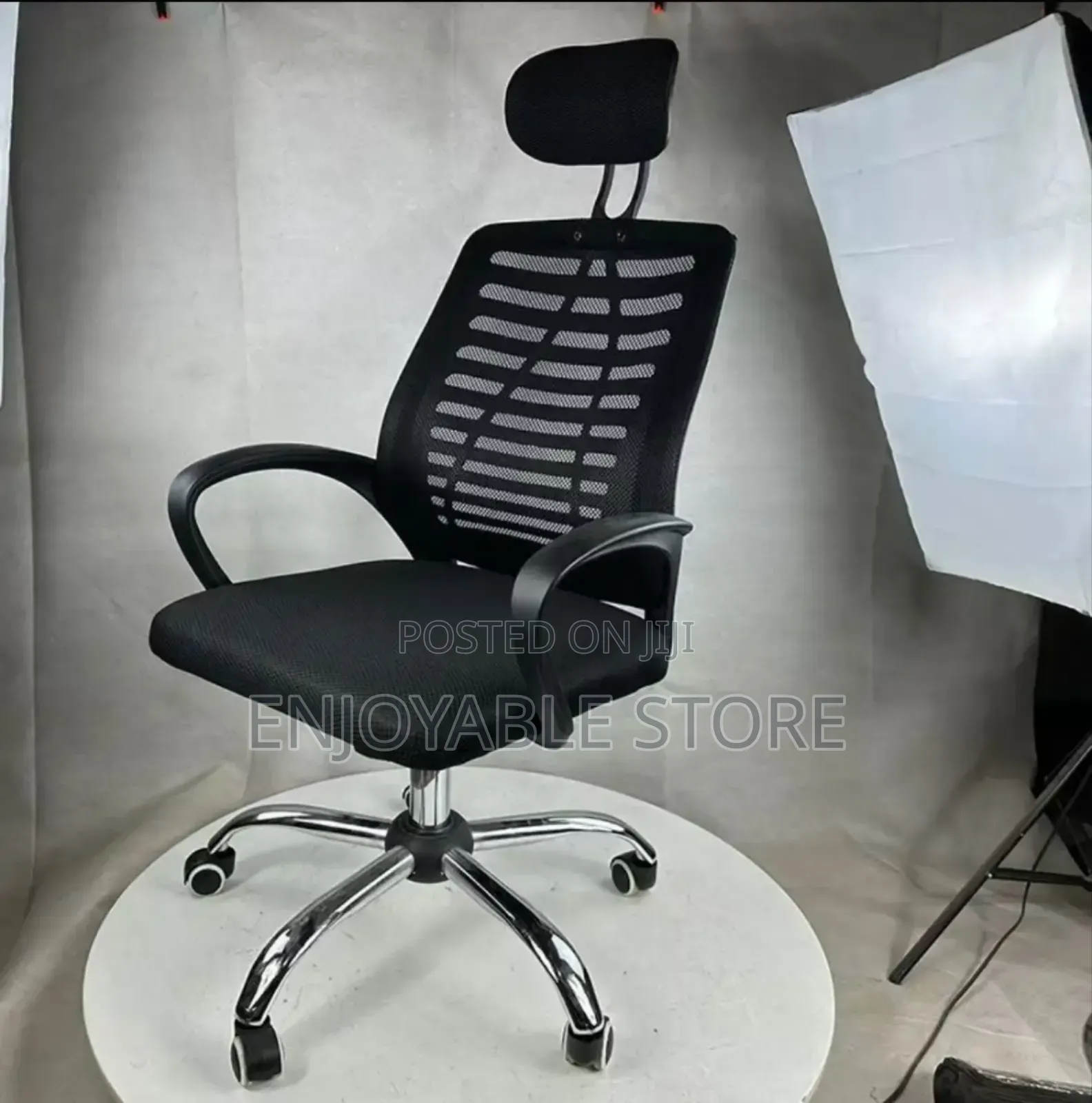 Adjusting Office Chairs Office Chairs