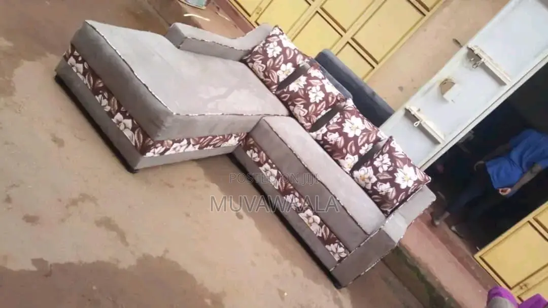 O20 L Sofa Set