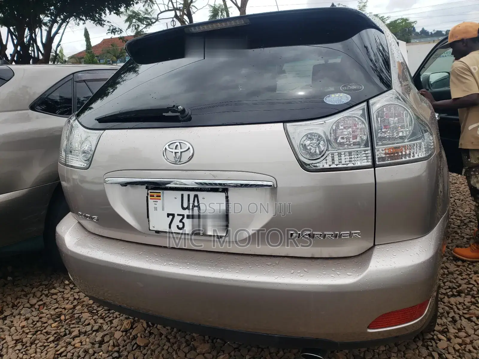 Toyota Harrier 2.4 4WD 2010 Gray