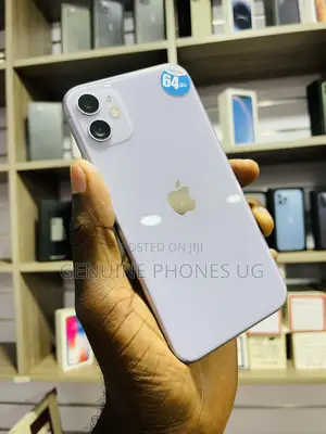 Photo - Apple iPhone 11 64 GB Purple