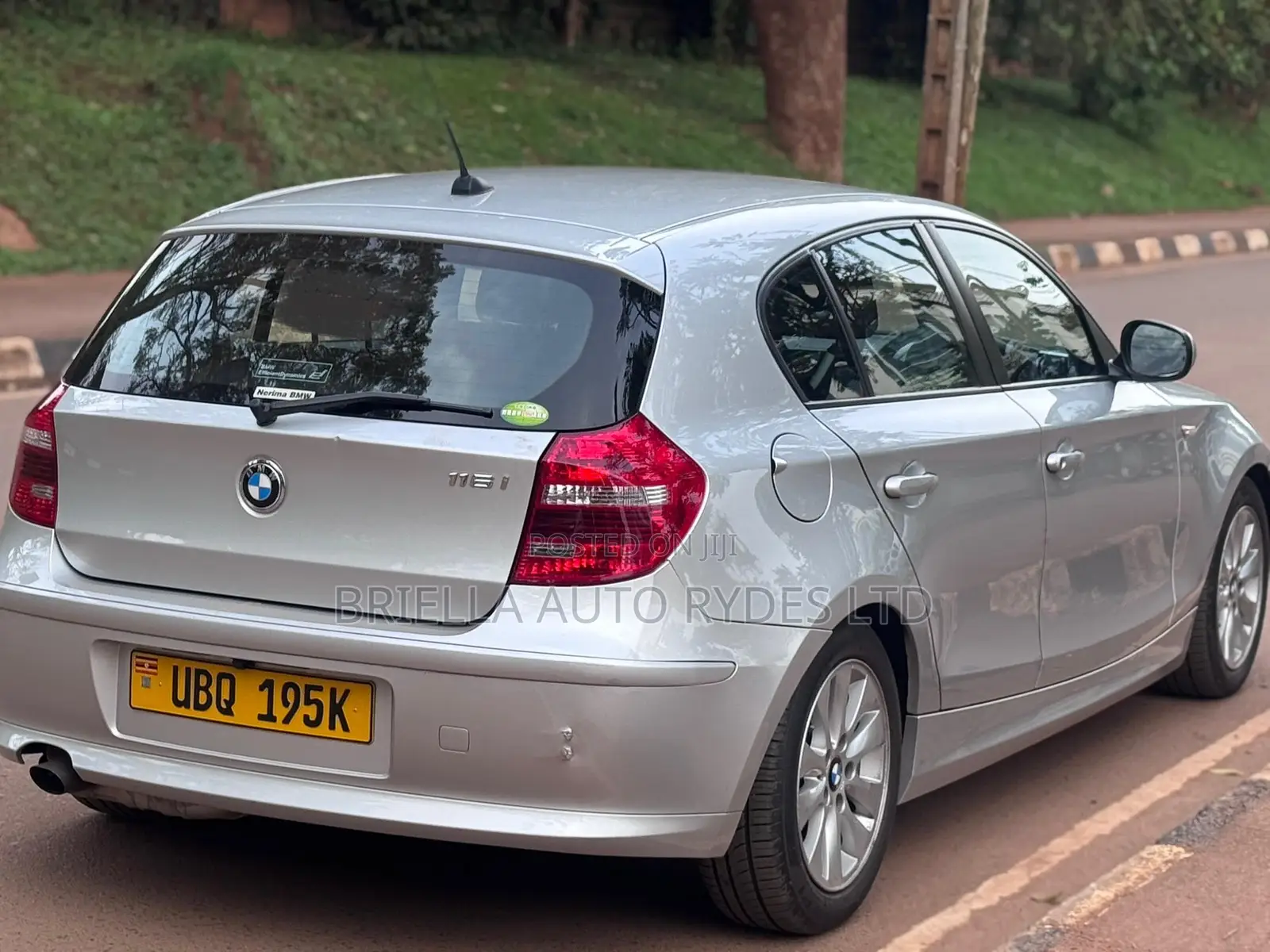 BMW 116i 2011 Silver