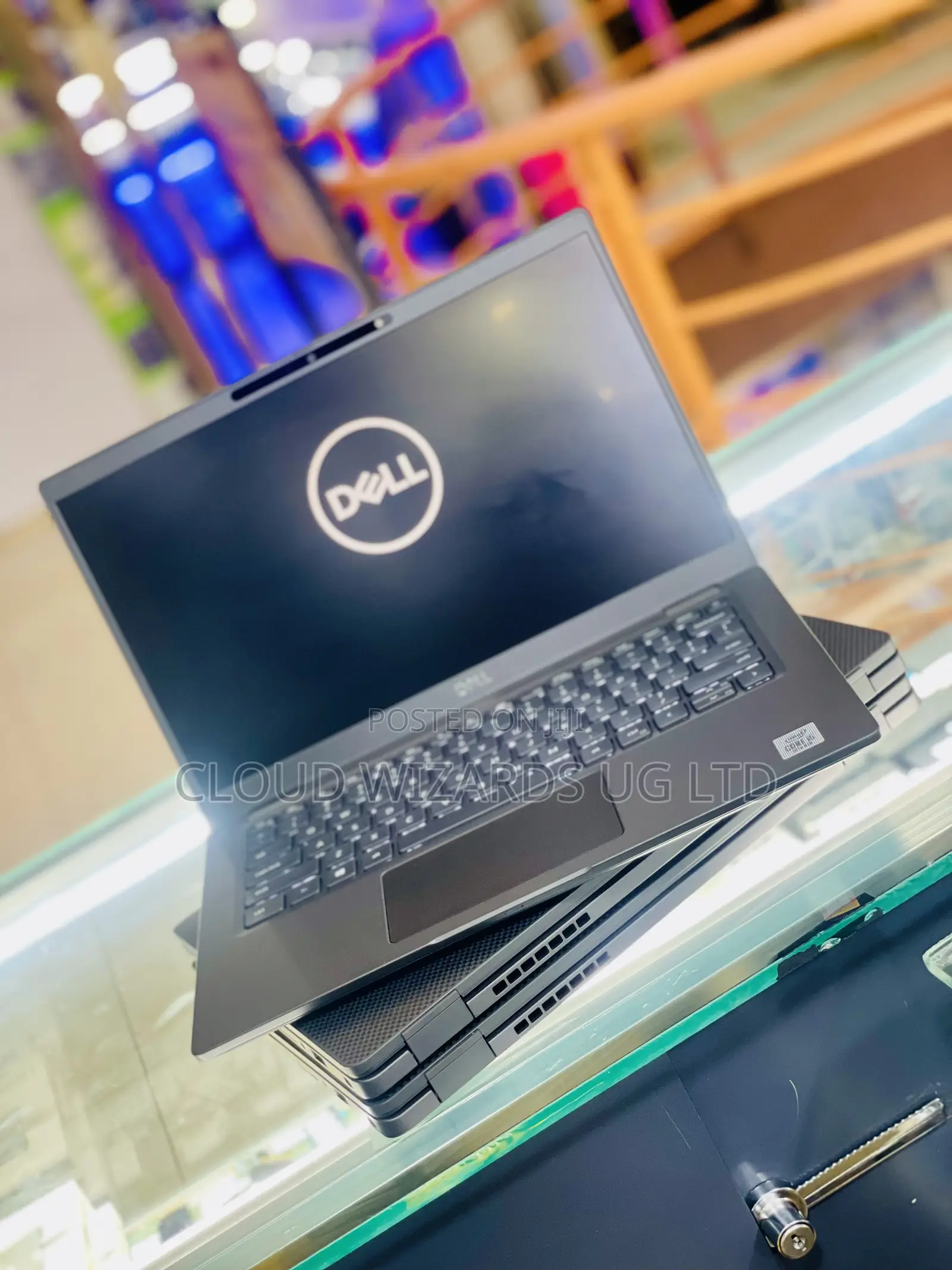 New Laptop Dell Latitude 7320 8GB Intel Core I5 SSHD (Hybrid) 256GB