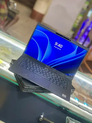 New Laptop Dell Latitude 7320 8GB Intel Core I5 SSHD (Hybrid) 256GB