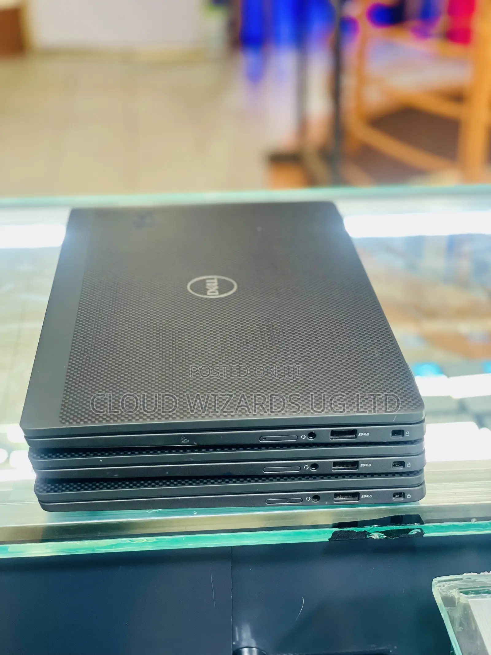 New Laptop Dell Latitude 7320 8GB Intel Core I5 SSHD (Hybrid) 256GB