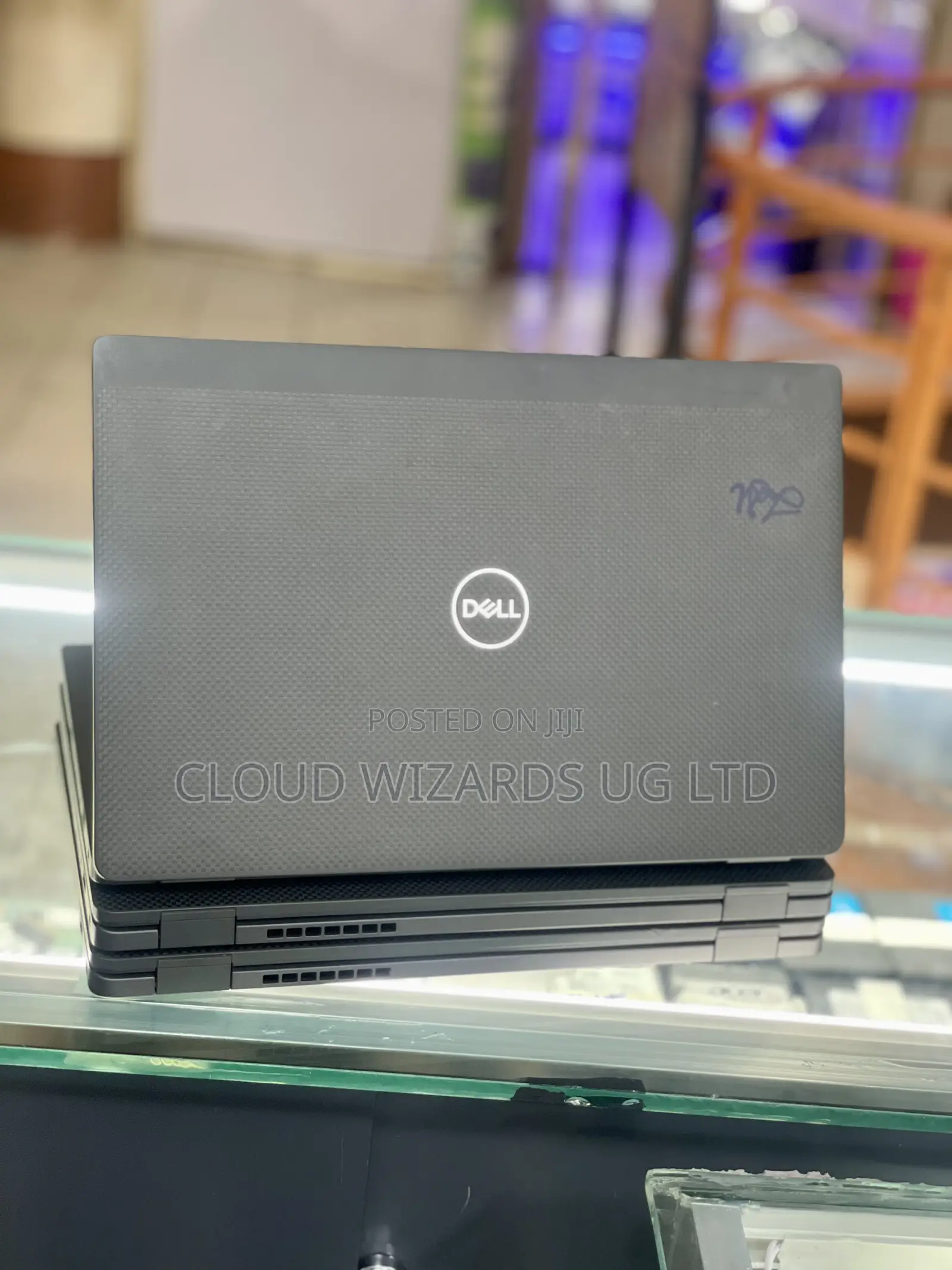 Laptop Dell Latitude 7300 8GB Intel Core I7 SSHD (Hybrid) 512GB