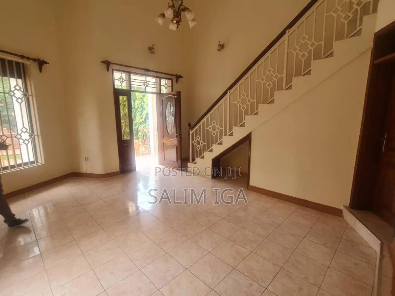 3bdrm Duplex in Kololo Property, Central Division for rent