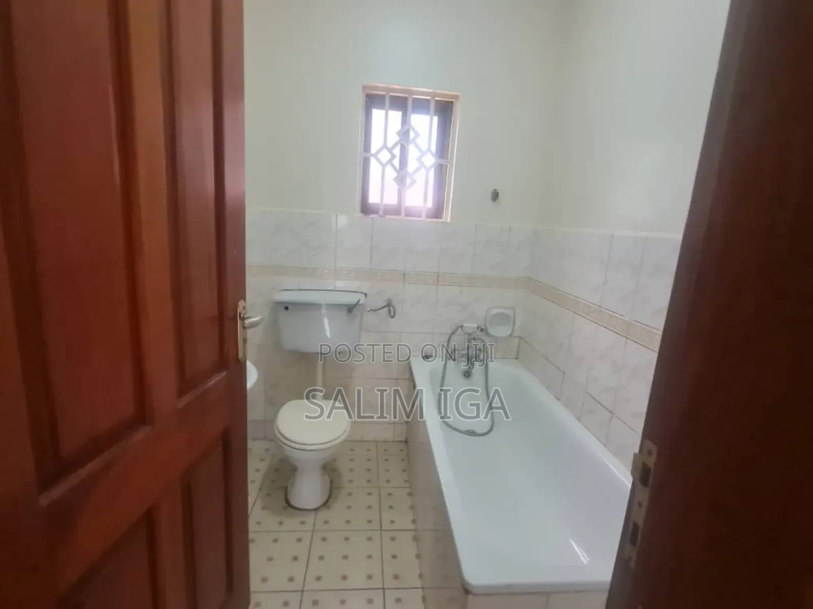 3bdrm Duplex in Kololo Property, Central Division for rent
