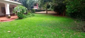 4bdrm Bungalow in Kololo Property, Central Division for rent
