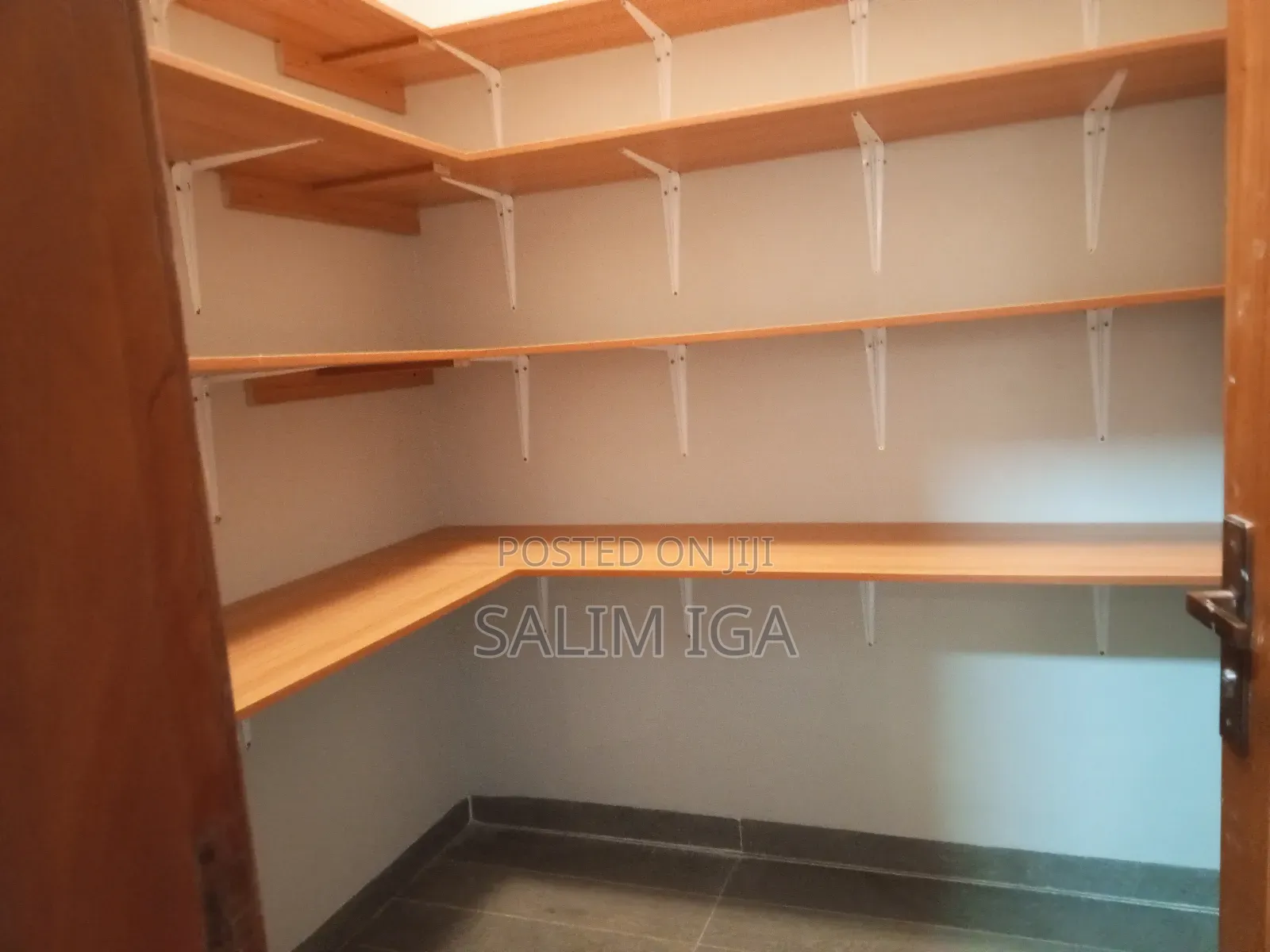 Furnished 5bdrm Penthouse in Kololo Property, Central Division