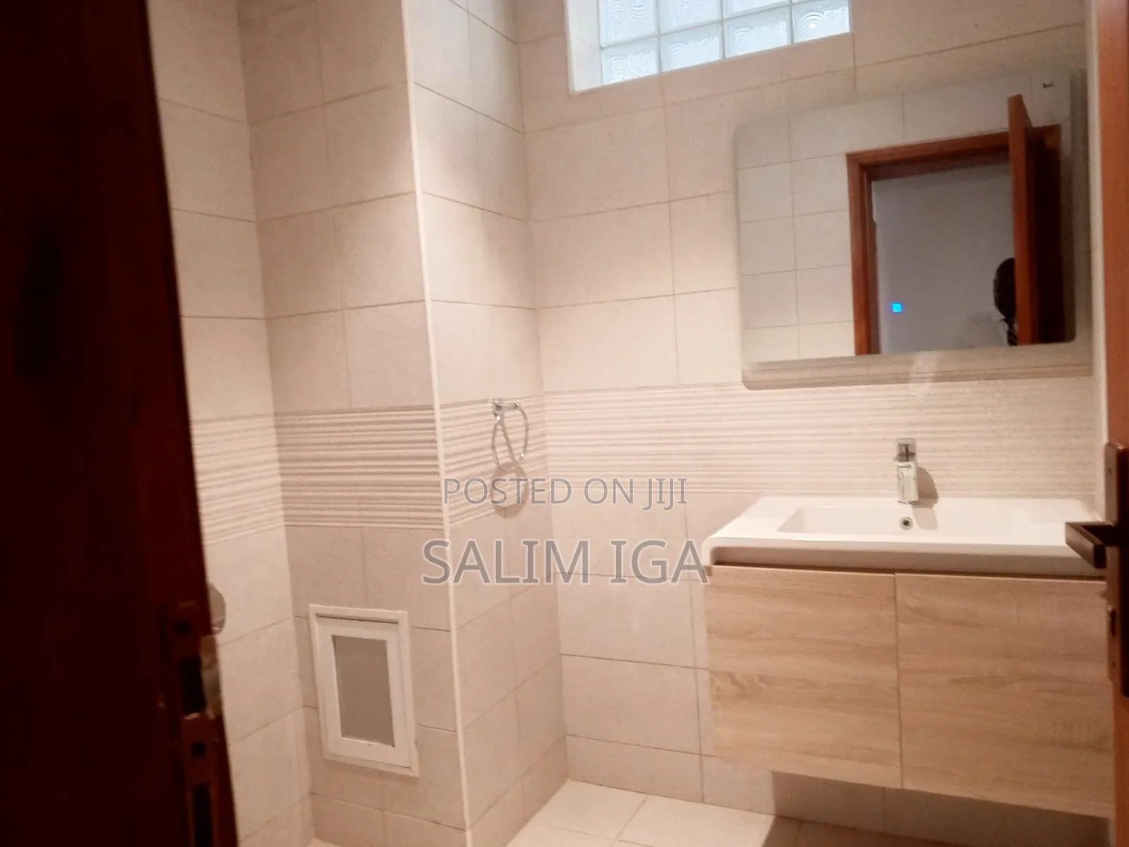 Furnished 5bdrm Penthouse in Kololo Property, Central Division