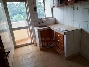 3bdrm Block of Flats in Kololo Property, Central Division for rent