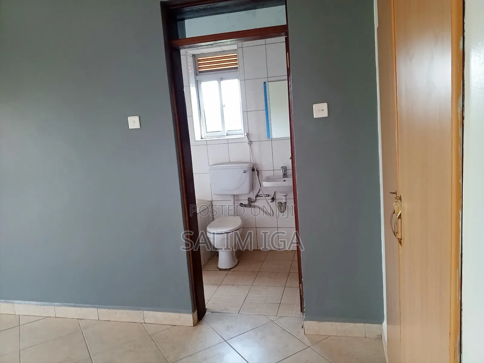 3bdrm Block of Flats in Kololo Property, Central Division for rent