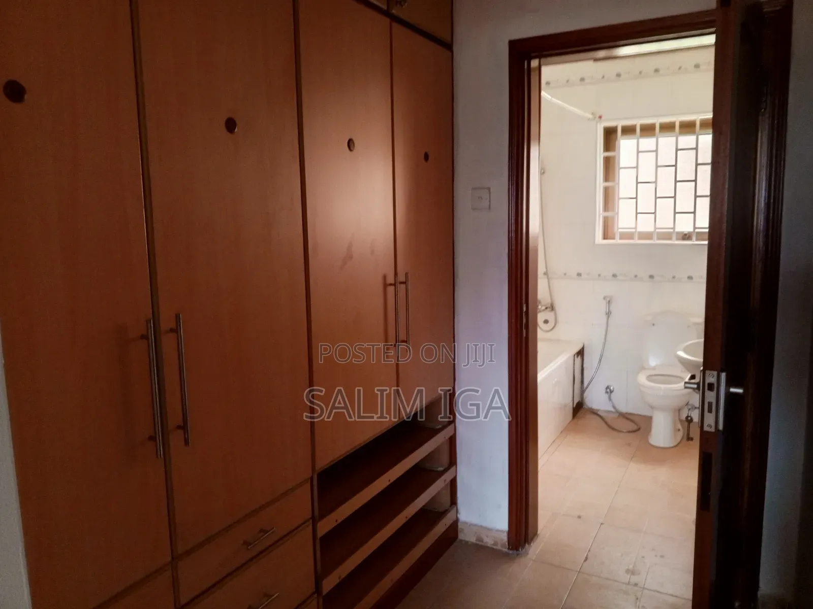 5bdrm Duplex in Kololo Property, Central Division for rent