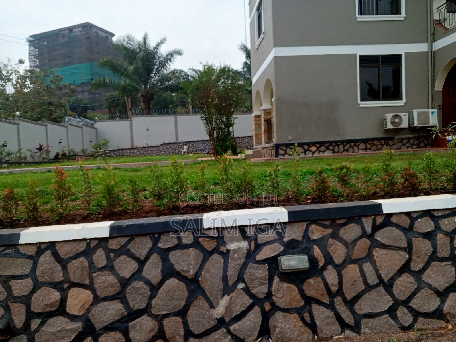 5bdrm Duplex in Kololo Property, Central Division for rent