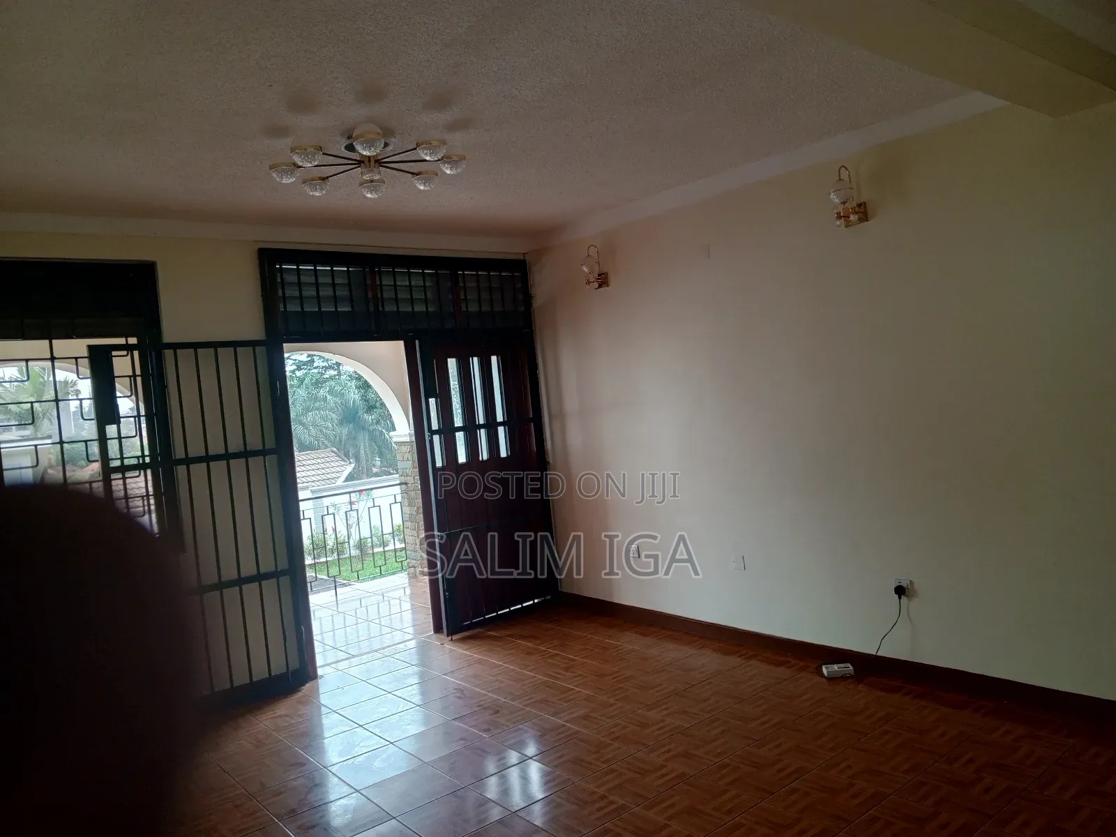 5bdrm Duplex in Kololo Property, Central Division for rent