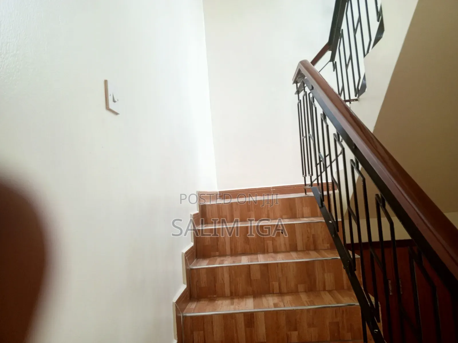 5bdrm Duplex in Kololo Property, Central Division for rent