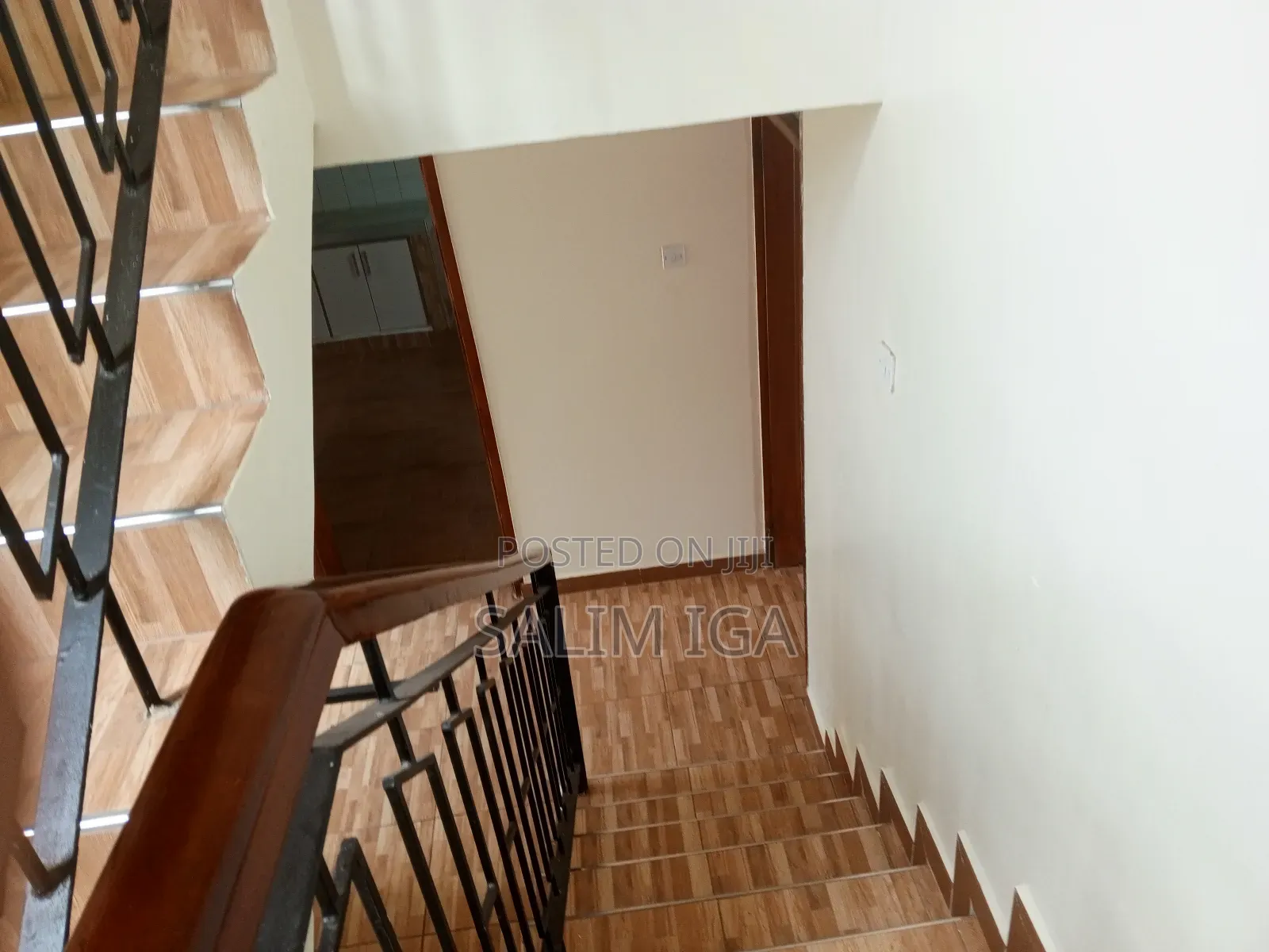 5bdrm Duplex in Kololo Property, Central Division for rent