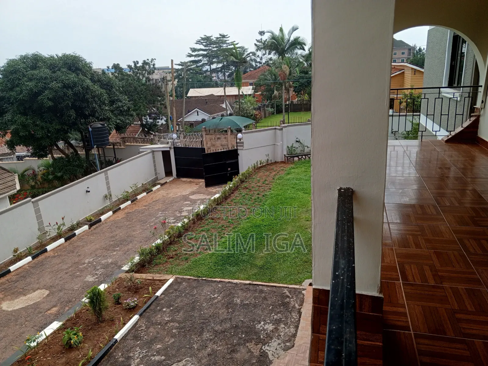 5bdrm Duplex in Kololo Property, Central Division for rent