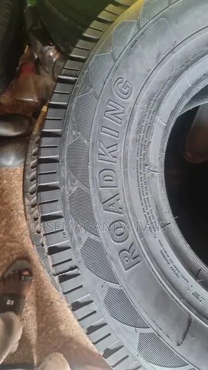 31x10.5r15 a/T Argos