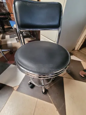 Studio Chairs Brack