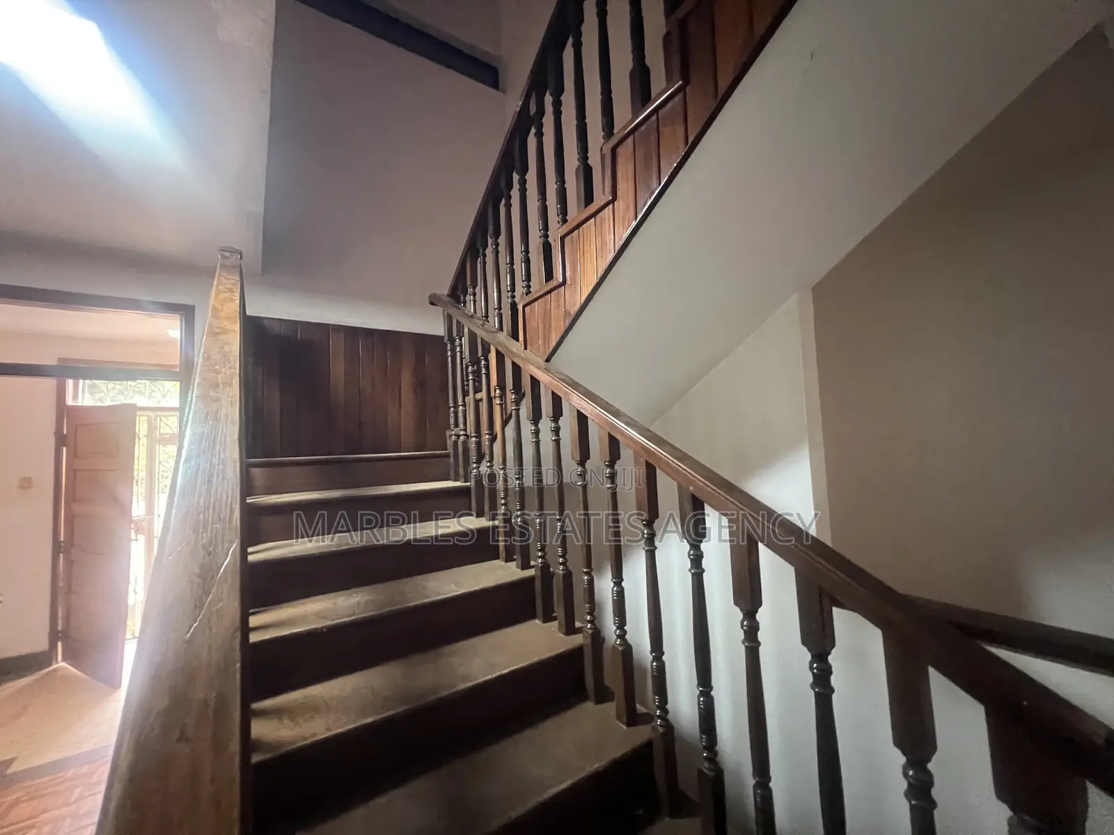 6bdrm House in Kololo, Central Division for rent