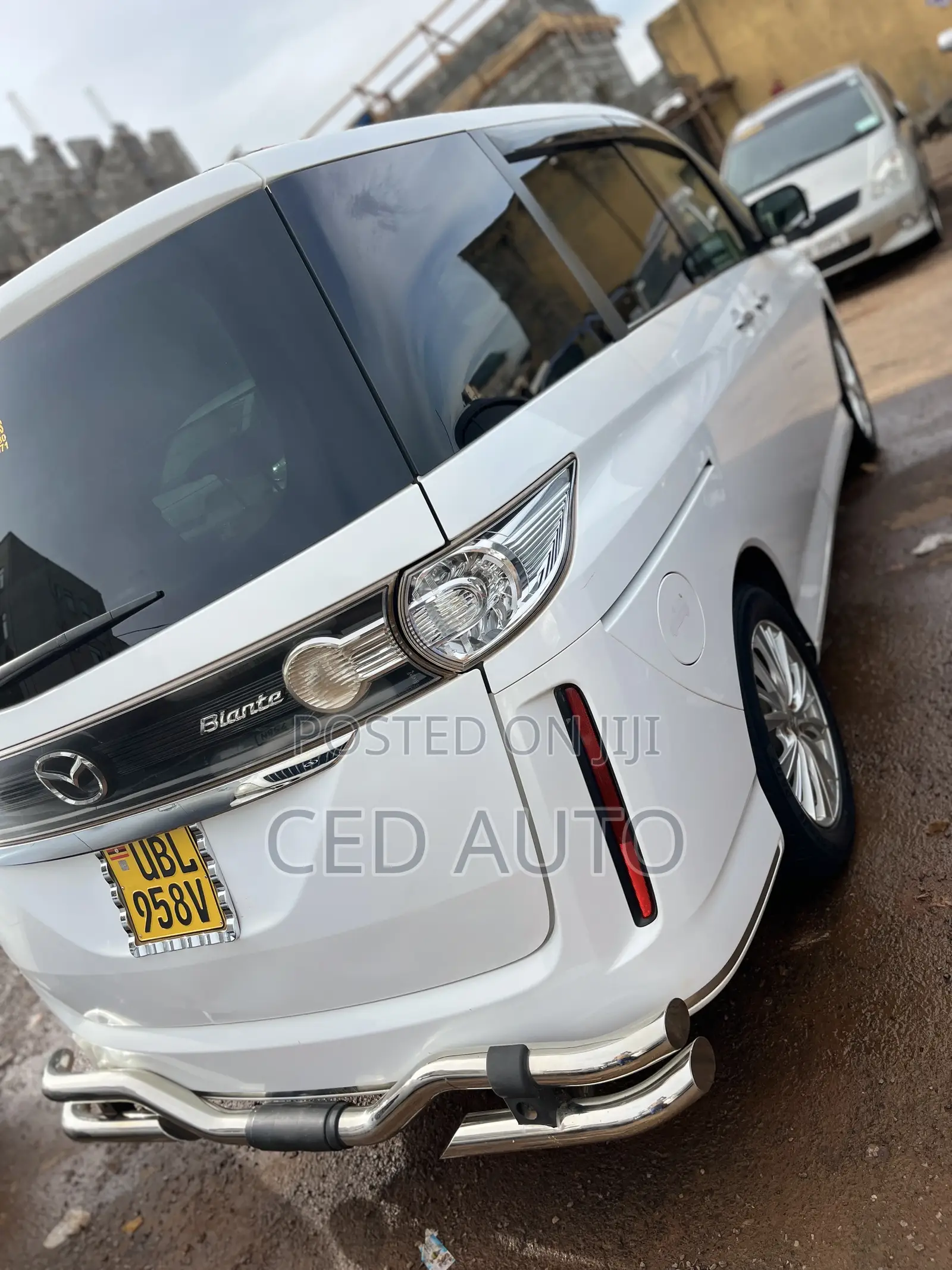 Mazda Biante 2008 White