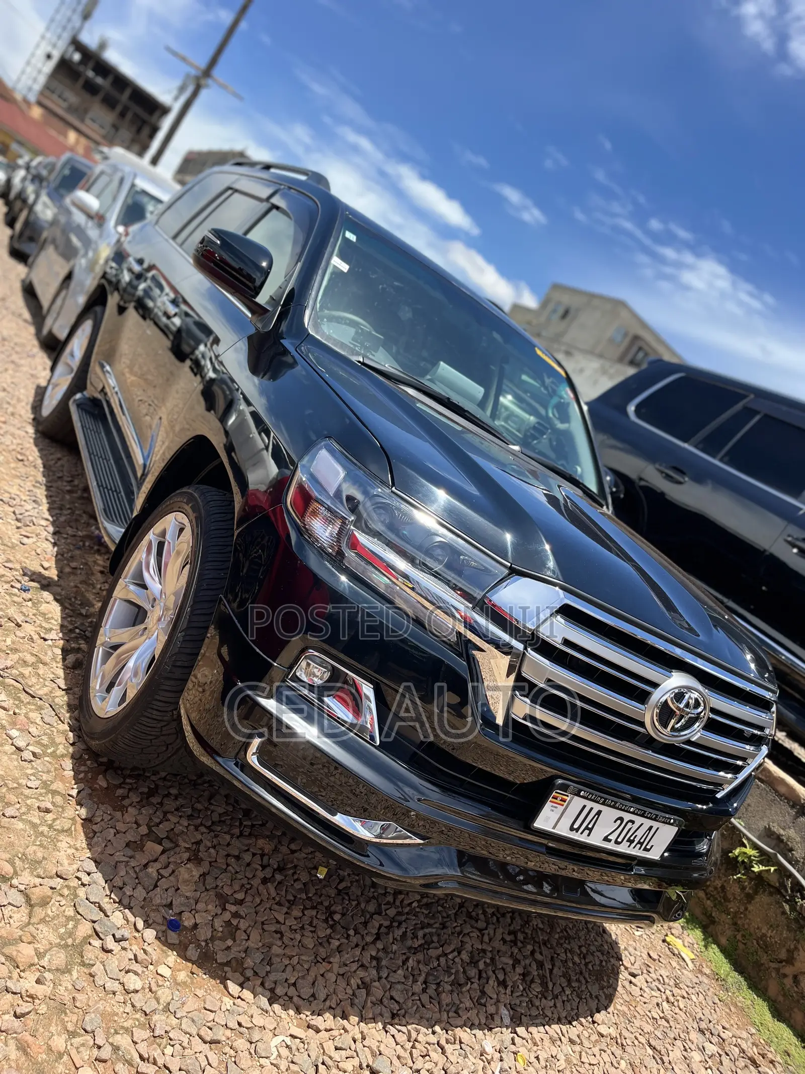 Toyota Land Cruiser 4.6 V8 ZX 2017 Black